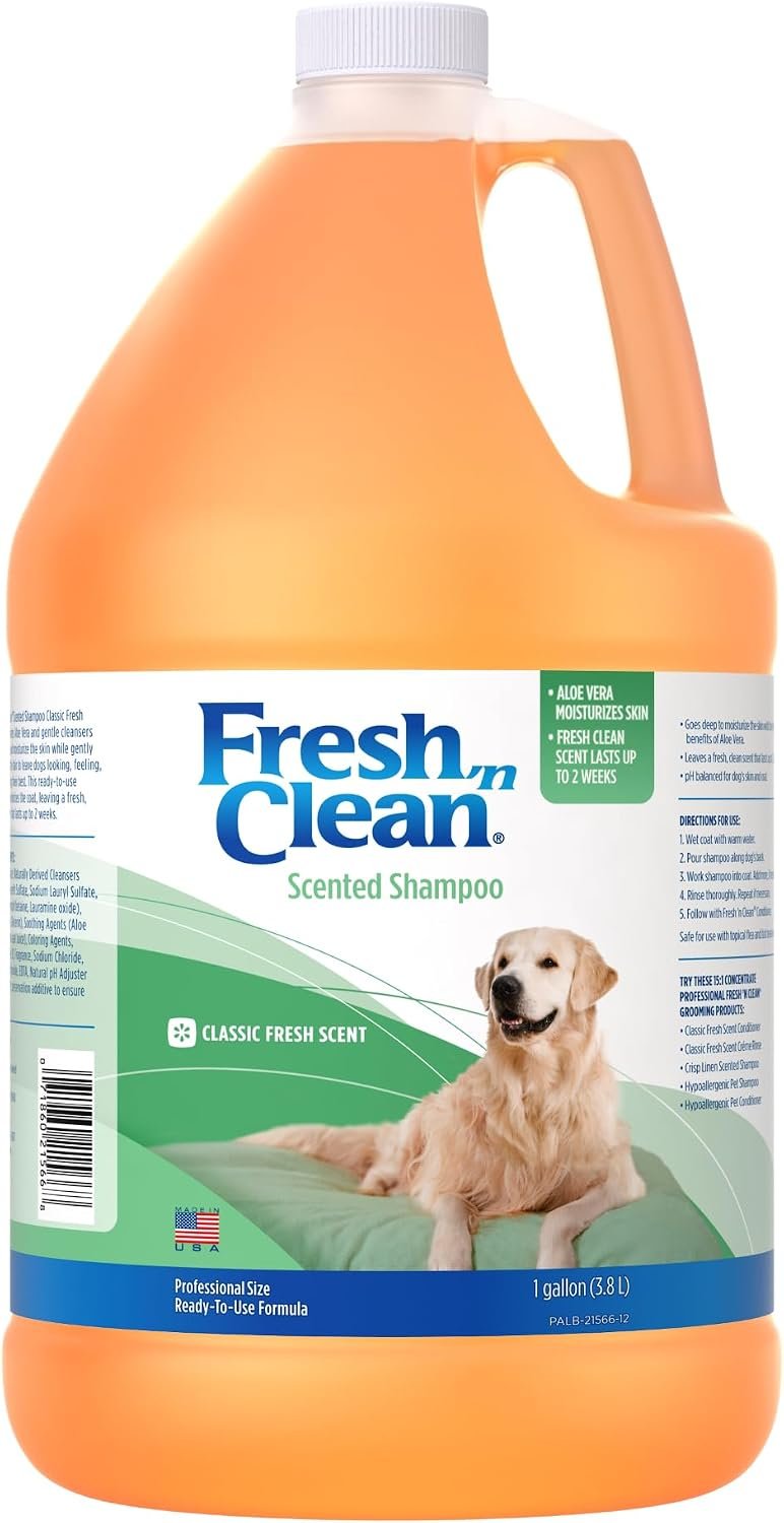 PetAg Fresh ’n Clean Scented Shampoo, Classic Fresh Scent – 1 Gallon – Moisturizes with Vitamin E & Aloe Vera – Strengthens & Repairs Coats – Soap Free