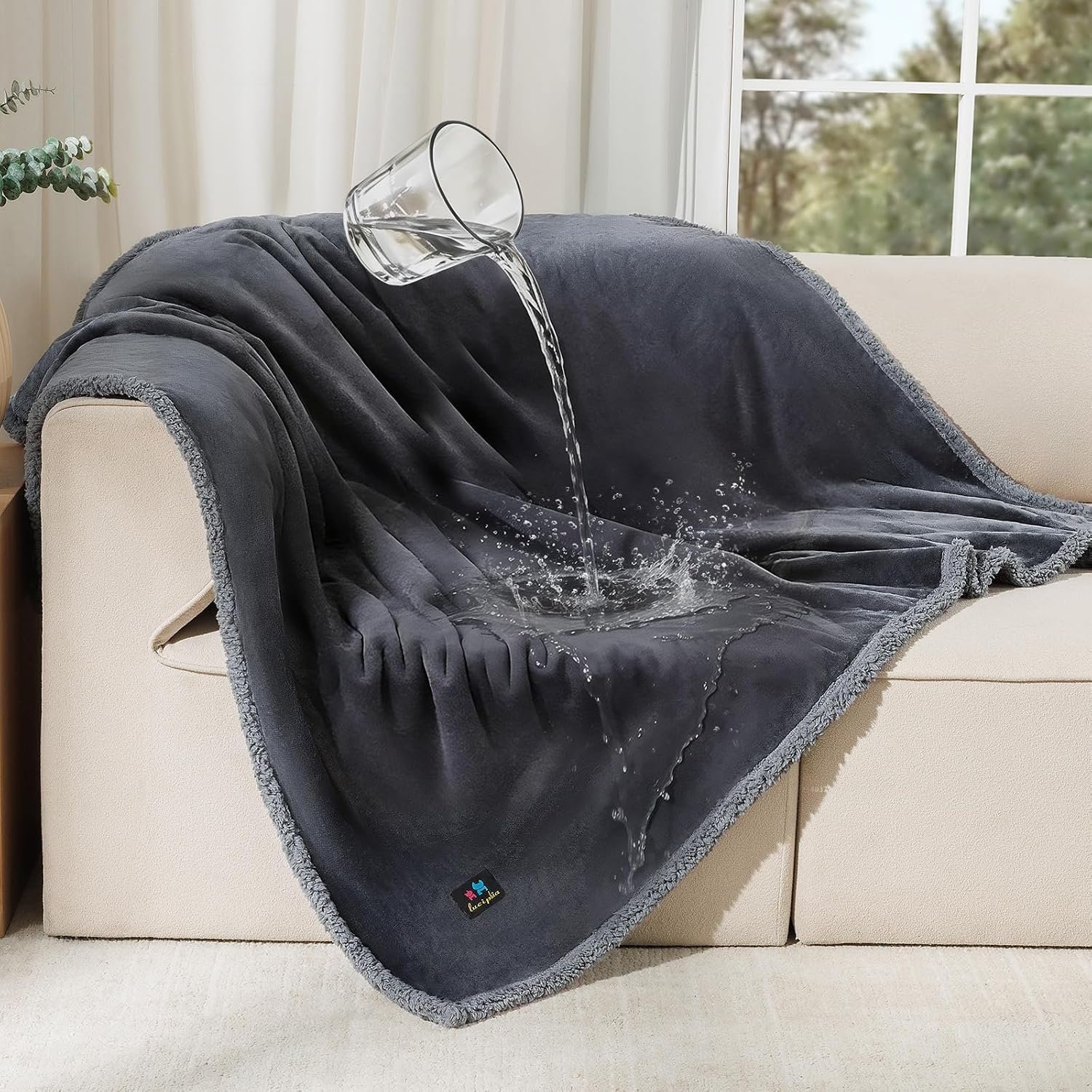 Luciphia Waterproof Pet Blanket, Liquid Pee Proof Dog Blanket for Sofa Bed Couch, Reversible Sherpa Fleece Furniture Protector Cover for Small Medium Large Dogs Cats, Dark Gray Large（65″ x 57″）